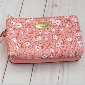 Michael Kors Jet Set Travel Double Gusset Large